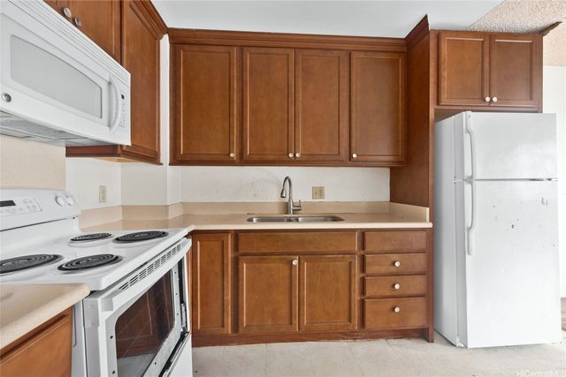 1255 Nuuanu Avenue E404, Honolulu, HI 96817