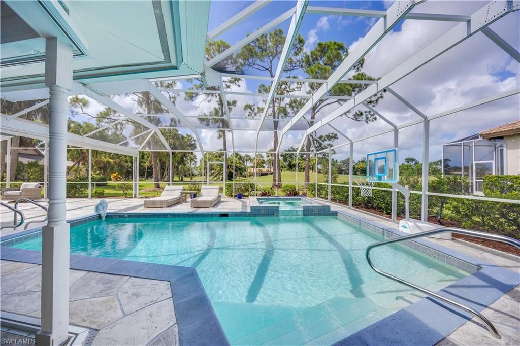 9905 Treasure Cay LN, Bonita Springs, FL 34135