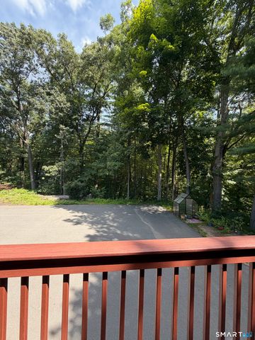 18 Woodcrest Drive 19, Burlington, CT 06013