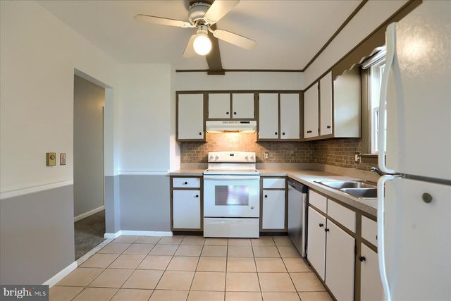 434 N HOLLY ST, Elizabethtown, PA 17022