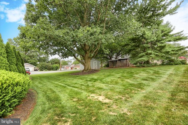 434 N HOLLY ST, Elizabethtown, PA 17022