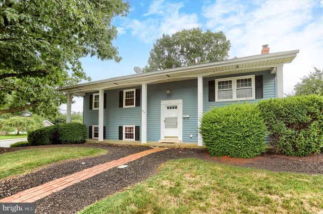 434 N HOLLY ST, Elizabethtown, PA 17022