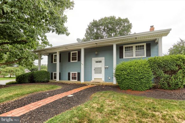 434 N HOLLY ST, Elizabethtown, PA 17022