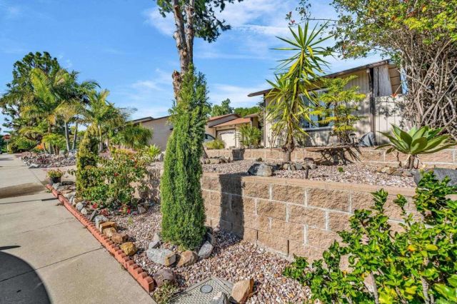 4530 Beverly Glen Drive, Oceanside, CA 92056