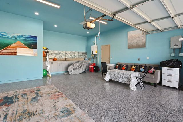 1988 N Ashley Way, Manteca, CA 95336