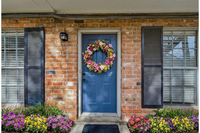 9029 Gaylord Street 125, Houston, TX 77024