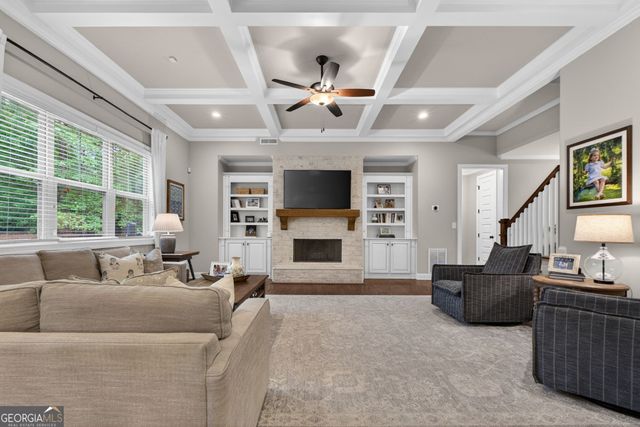 41 W Shore Trace, Newnan, GA 30263