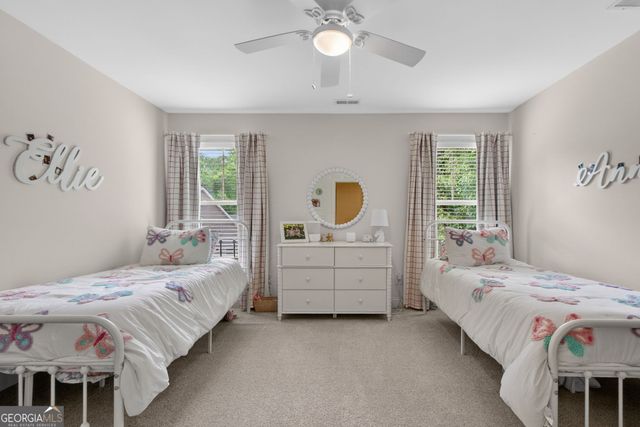 41 W Shore Trace, Newnan, GA 30263