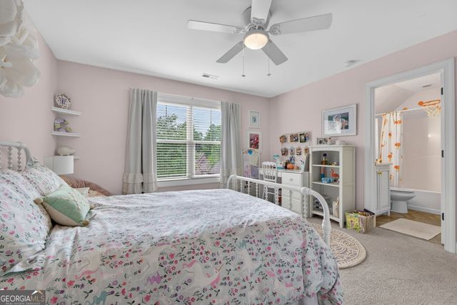 41 W Shore Trace, Newnan, GA 30263