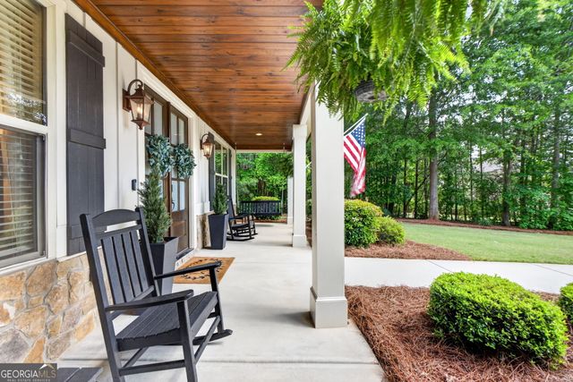 41 W Shore Trace, Newnan, GA 30263