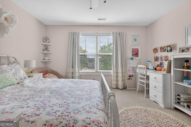 41 W Shore Trace, Newnan, GA 30263