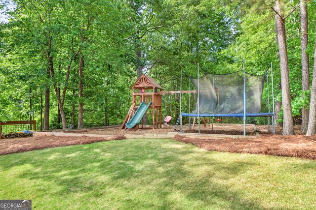 41 W Shore Trace, Newnan, GA 30263