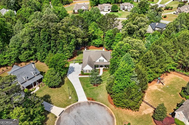 41 W Shore Trace, Newnan, GA 30263
