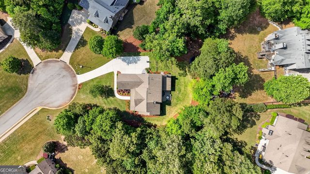 41 W Shore Trace, Newnan, GA 30263