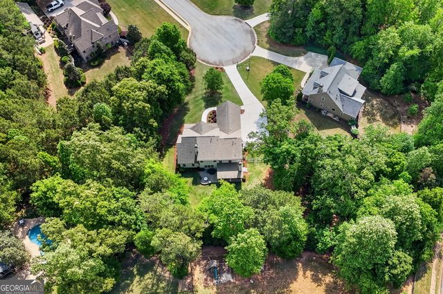 41 W Shore Trace, Newnan, GA 30263