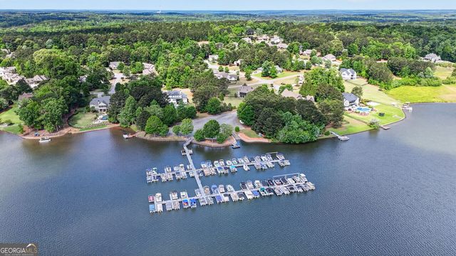 41 W Shore Trace, Newnan, GA 30263