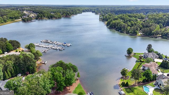 41 W Shore Trace, Newnan, GA 30263