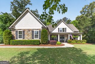 41 W Shore Trace, Newnan, GA 30263