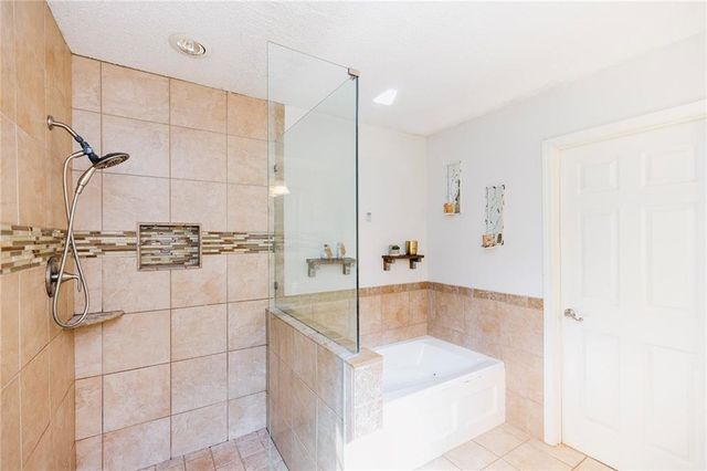 4880 Sherman Allen Road, Gainesville, GA 30507