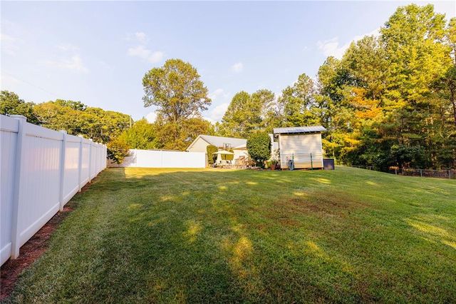 4880 Sherman Allen Road, Gainesville, GA 30507