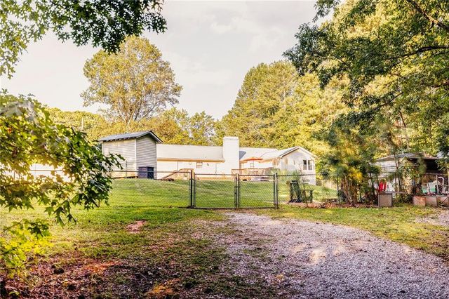 4880 Sherman Allen Road, Gainesville, GA 30507