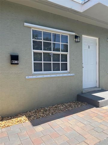 928 N Victoria Park Rd 1, Fort Lauderdale, FL 33304