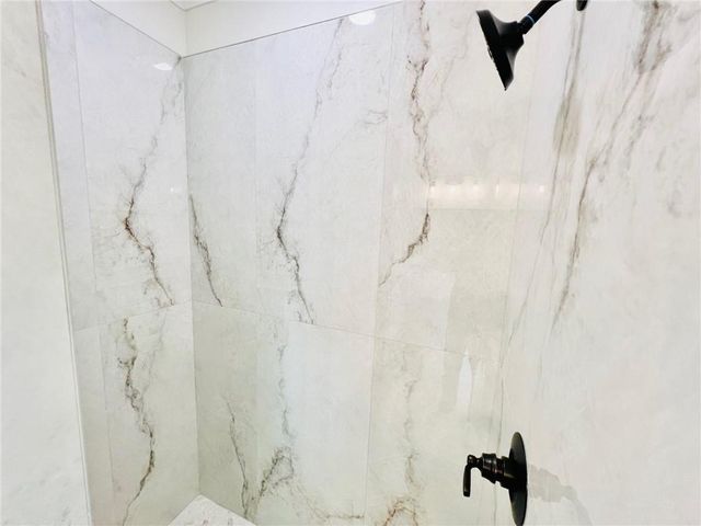 129 Daniel Ridge, Cartersville, GA 30120