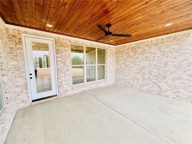 129 Daniel Ridge, Cartersville, GA 30120