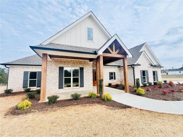 129 Daniel Ridge, Cartersville, GA 30120