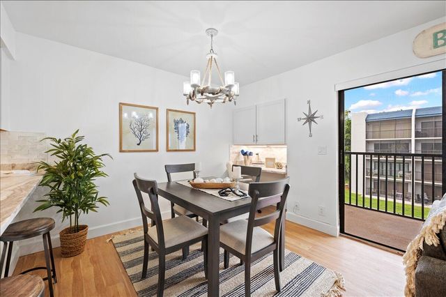 1605 S Us Highway 1 A303, Jupiter, FL 33477