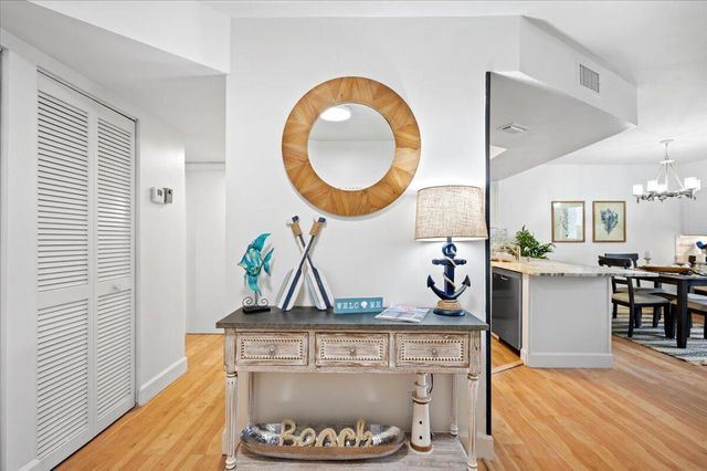 1605 S Us Highway 1 A303, Jupiter, FL 33477