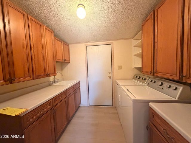 46 S AMULET Avenue, Mesa, AZ 85208