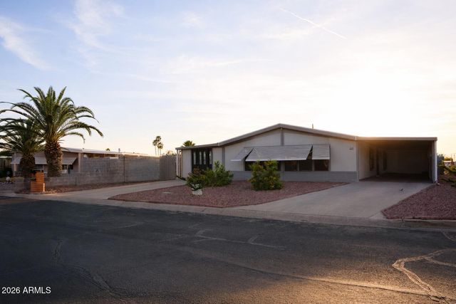 46 S AMULET Avenue, Mesa, AZ 85208