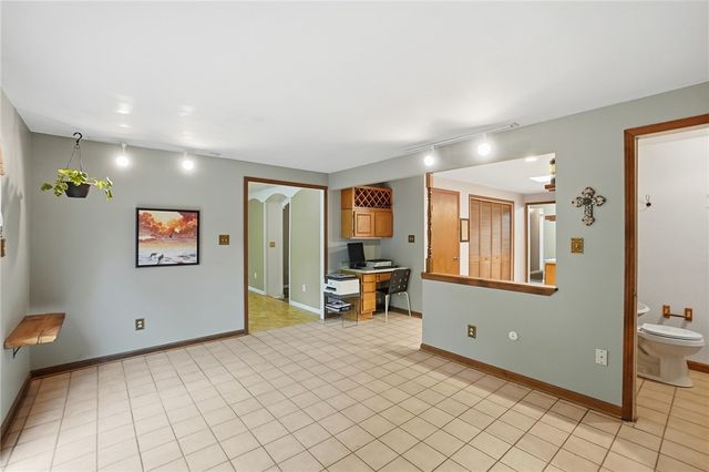2193 Regent Park Drive, Bellbrook, OH 45305