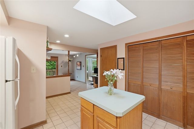 2193 Regent Park Drive, Bellbrook, OH 45305
