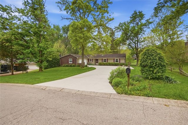 2193 Regent Park Drive, Bellbrook, OH 45305
