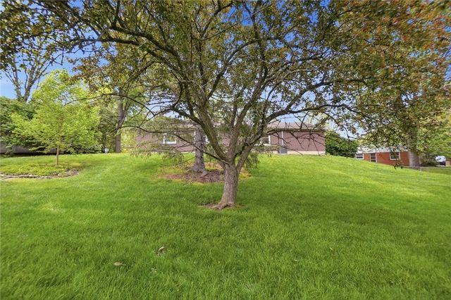 2193 Regent Park Drive, Bellbrook, OH 45305