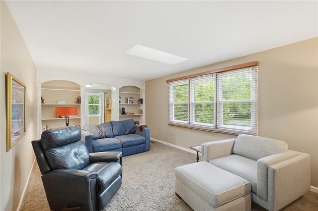 2193 Regent Park Drive, Bellbrook, OH 45305