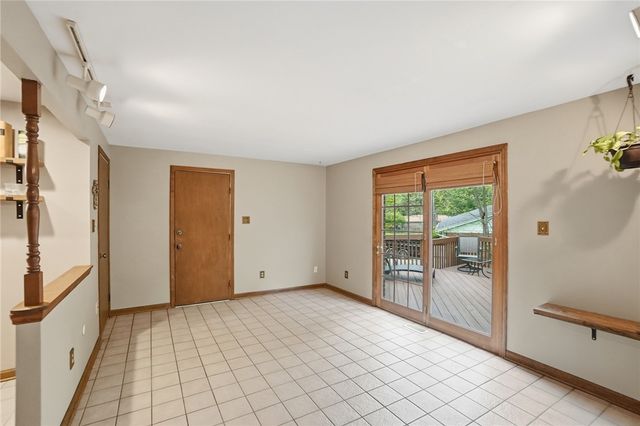 2193 Regent Park Drive, Bellbrook, OH 45305