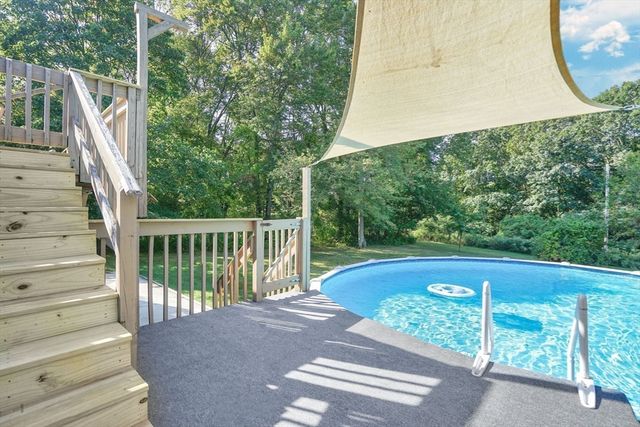 416 Hillcrest, West Springfield, MA 01089