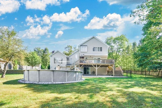 416 Hillcrest, West Springfield, MA 01089