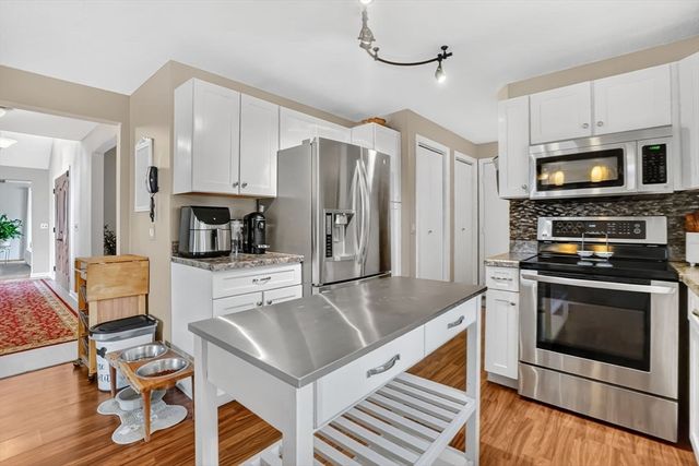 416 Hillcrest, West Springfield, MA 01089