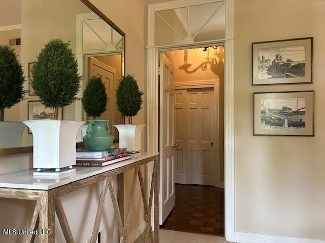 21 Oakhurst Drive, Natchez, MS 39120