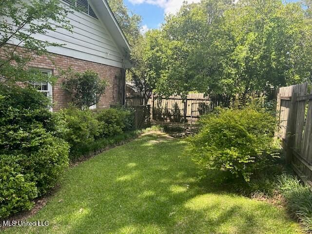 21 Oakhurst Drive, Natchez, MS 39120