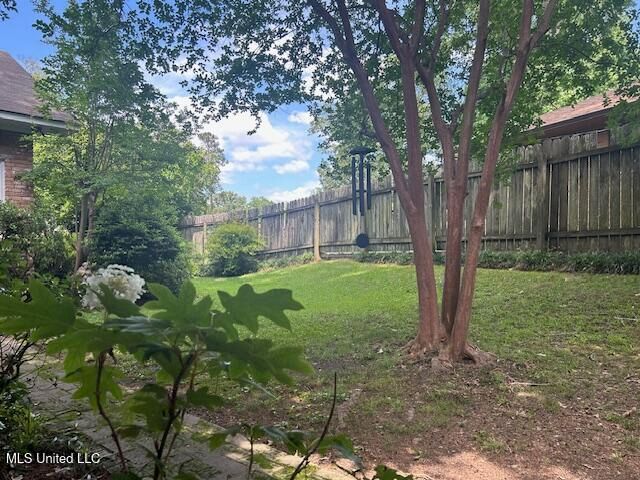 21 Oakhurst Drive, Natchez, MS 39120