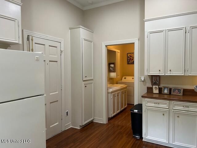 21 Oakhurst Drive, Natchez, MS 39120