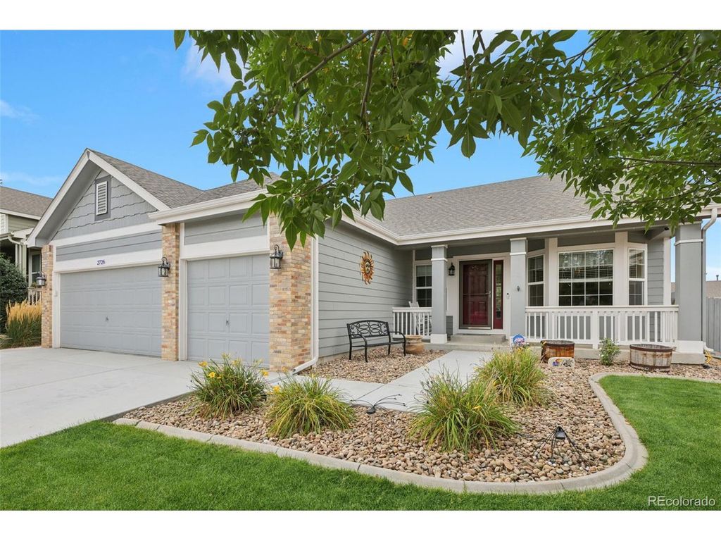 2726 Aylesbury Way, Johnstown, CO 80534