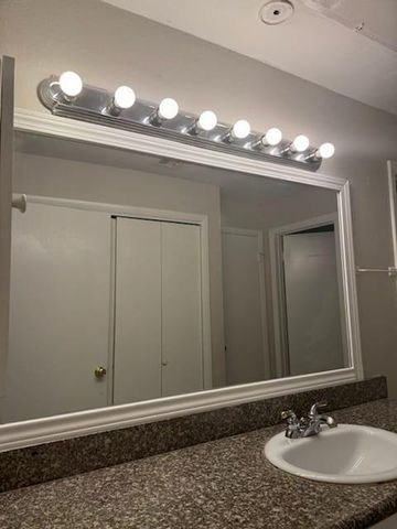 9809 Richmond Avenue G12, Houston, TX 77042