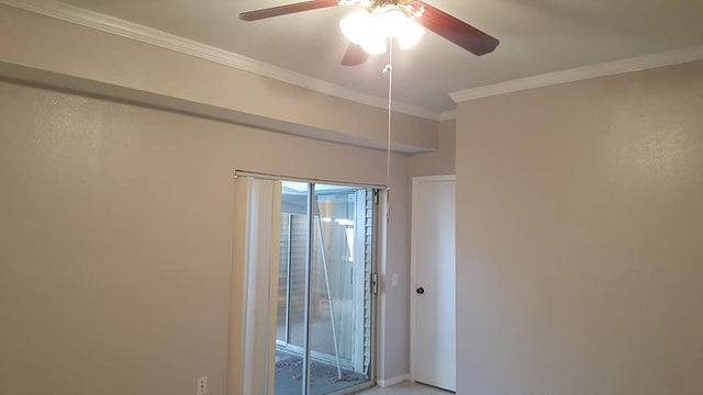 9809 Richmond Avenue G12, Houston, TX 77042