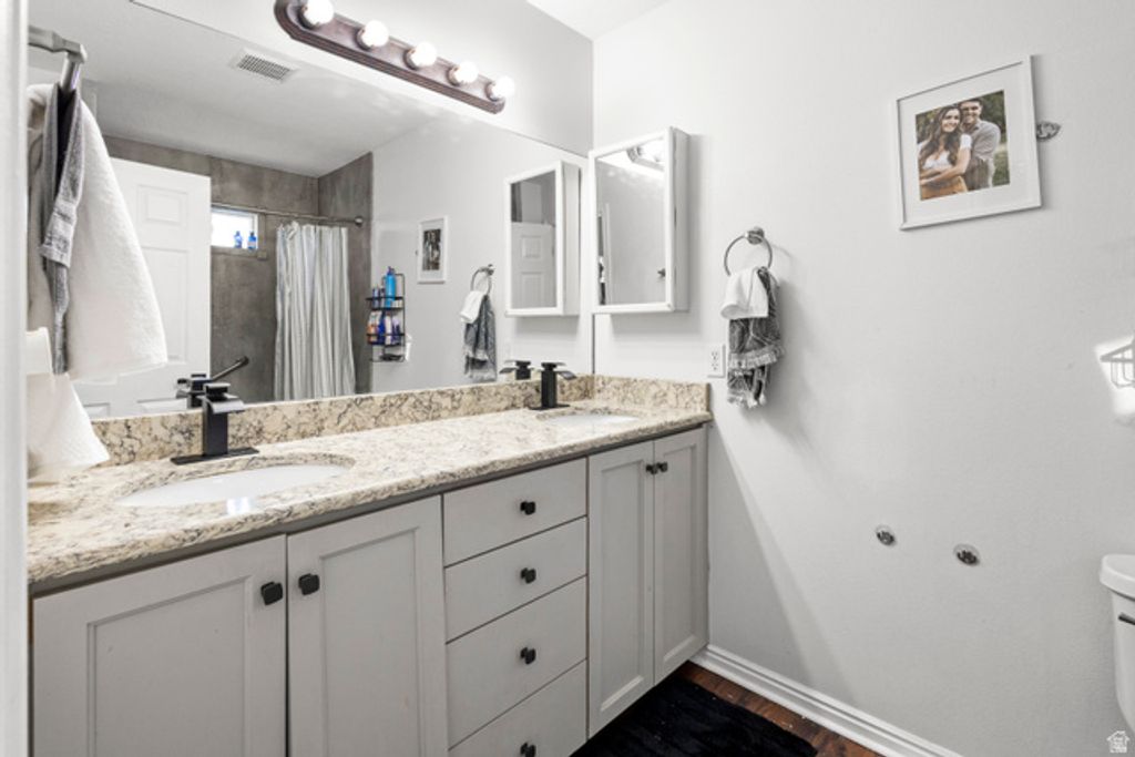 Image 11 of property listing at 3742 W CRANBERRY LOOP CV, Lehi, UT 84043